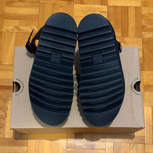 Dr. Martens Blaire Leather Sandals - Picture 4 of 5